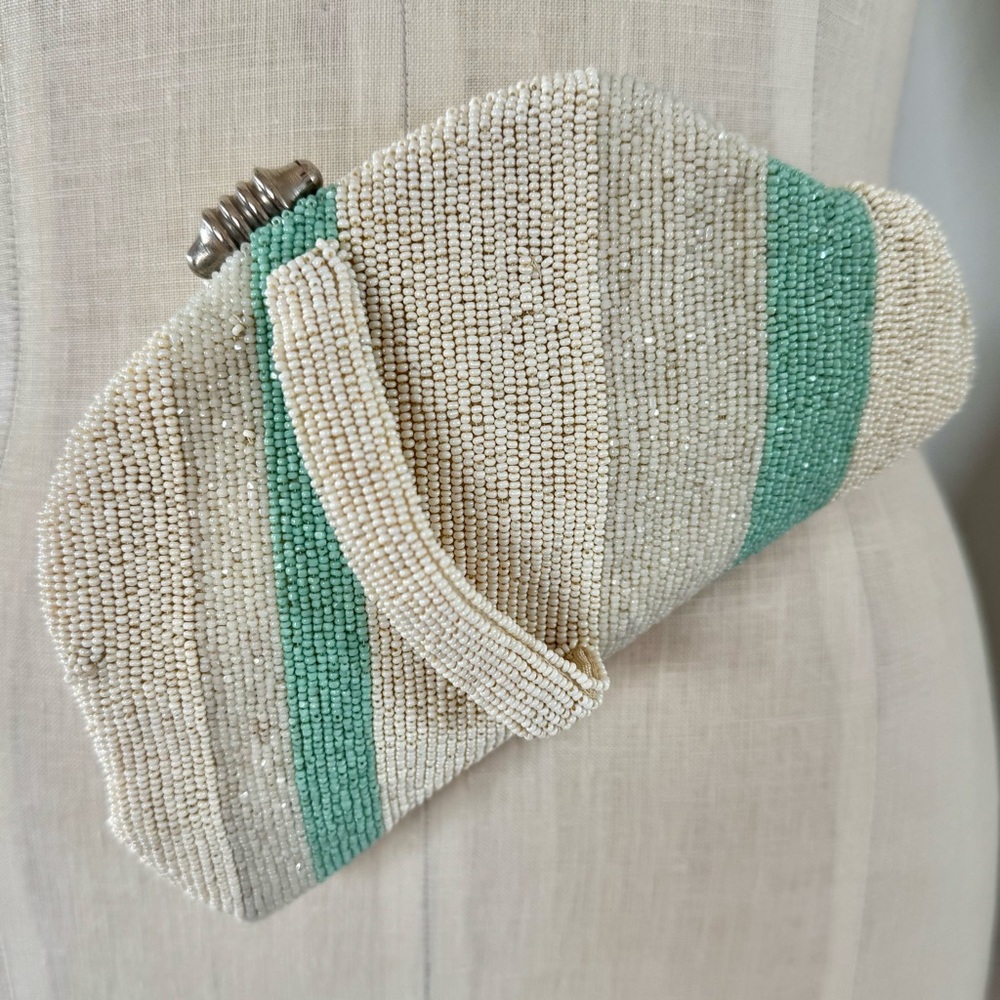 Vintage 1930s Beaded Bag Handmade in Belgium with Strap - Picture 2 of 12